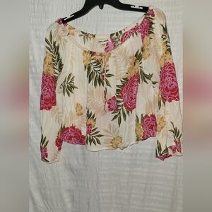 NWOT Billabong floral blouse.  Size Large